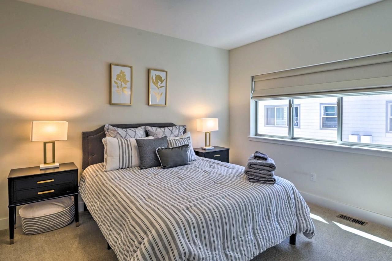 Townhome With Rooftop Deck Walk To Holiday home Denver